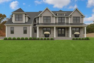 24 Estates Circle, Melville, NY 11747