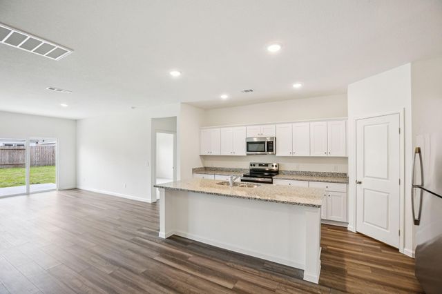 339 Stone Crossing Drive, Liberty, TX 77575