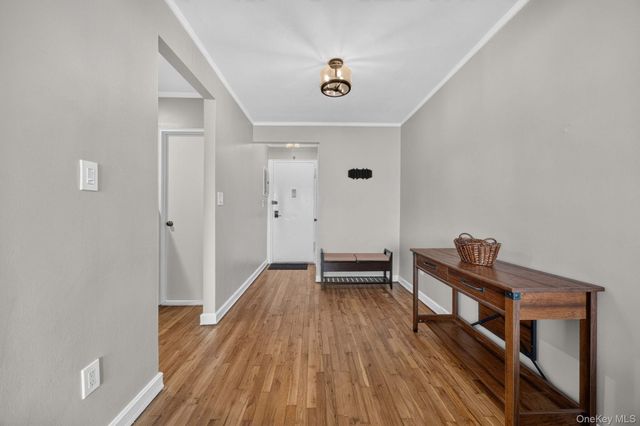 290 Atlantic Ave 225, East Rockaway, NY 11518
