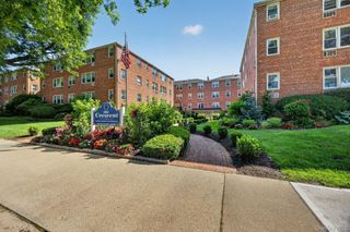 290 Atlantic Ave 225, East Rockaway, NY 11518