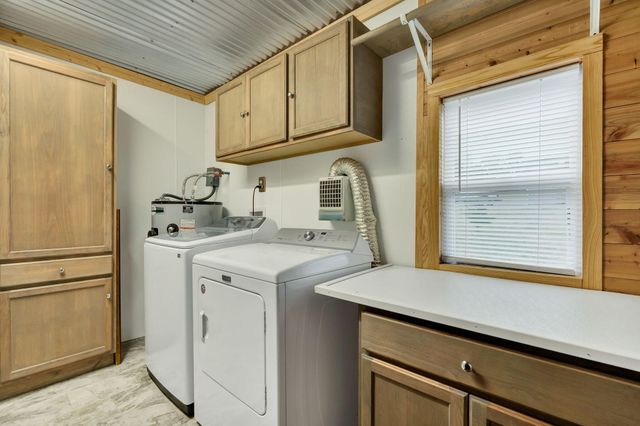 1063 Mt Carmel Road, Decatur, TN 37322