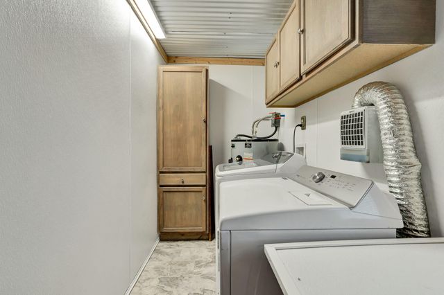 1063 Mt Carmel Road, Decatur, TN 37322