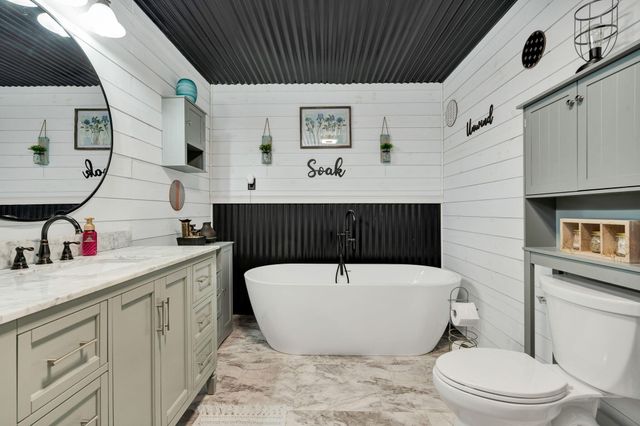 1063 Mt Carmel Road, Decatur, TN 37322