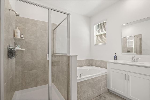 5256 DAGENHAM DRIVE, Davenport, FL 33837