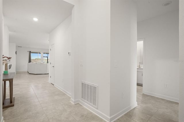 5256 DAGENHAM DRIVE, Davenport, FL 33837
