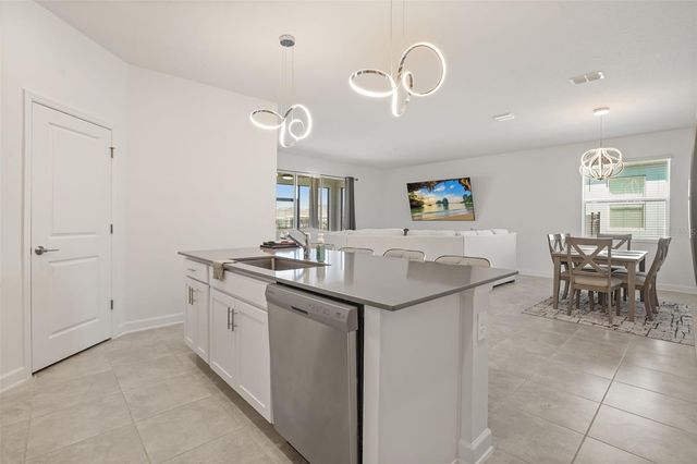 5256 DAGENHAM DRIVE, Davenport, FL 33837