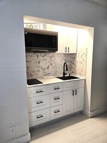 1832 Rodman St 1-2, Hollywood, FL 33020