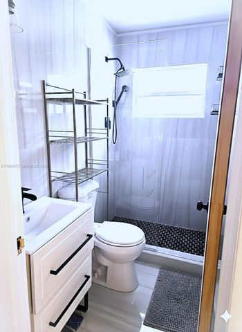 1832 Rodman St 1-2, Hollywood, FL 33020