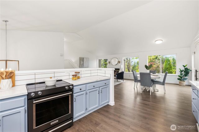 23120 SE 246th Place, Maple Valley, WA 98038