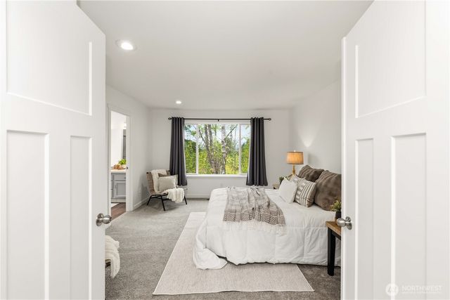 23120 SE 246th Place, Maple Valley, WA 98038