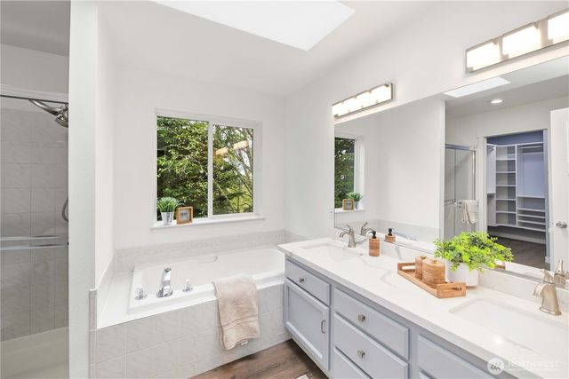 23120 SE 246th Place, Maple Valley, WA 98038