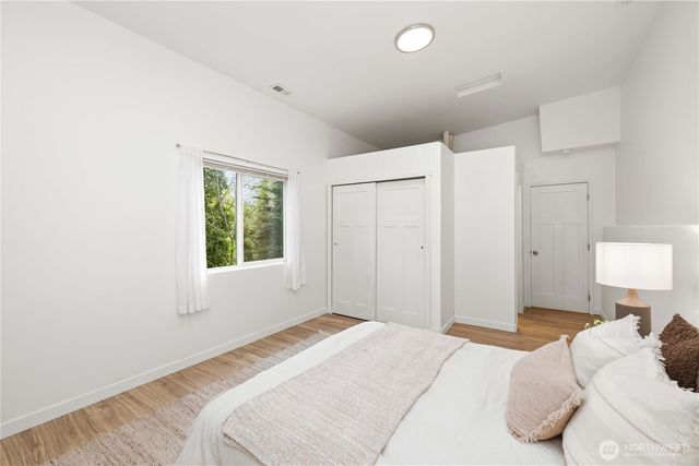 23120 SE 246th Place, Maple Valley, WA 98038