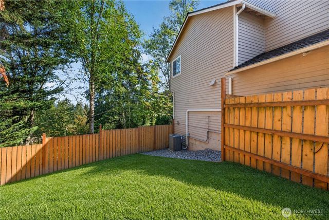 23120 SE 246th Place, Maple Valley, WA 98038