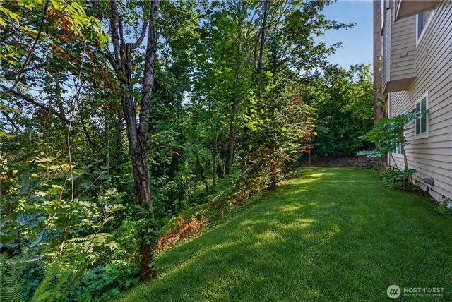 23120 SE 246th Place, Maple Valley, WA 98038
