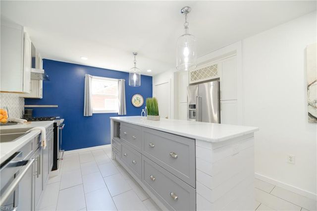 4107 Hazelwood RD, Hampton, VA 23666