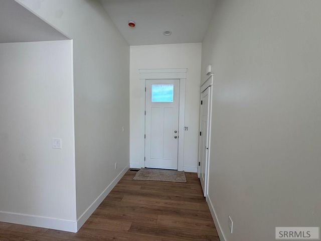 388 Wind River Circle, Shelley, ID 83274