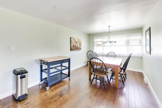 10629 Preston Street, Westchester, IL 60154