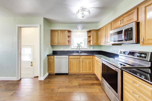 10629 Preston Street, Westchester, IL 60154