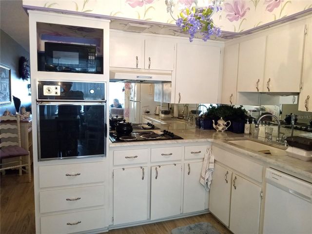 2459 FRANCISCAN DRIVE 37, Clearwater, FL 33763