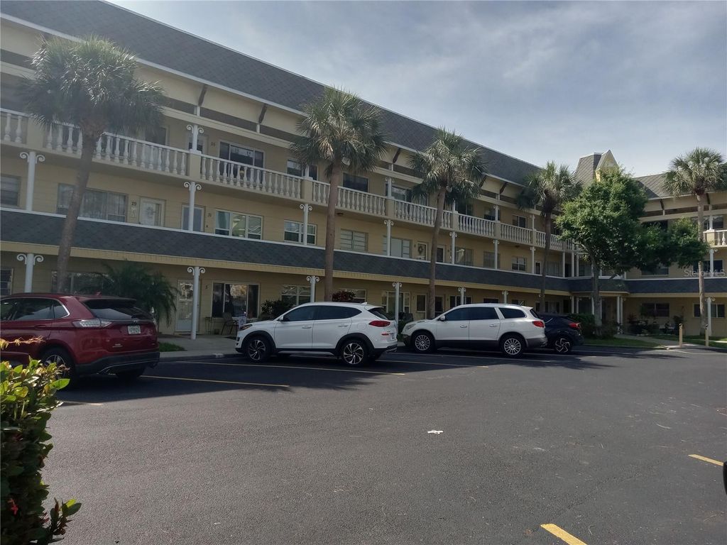 2459 FRANCISCAN DRIVE 37, Clearwater, FL 33763