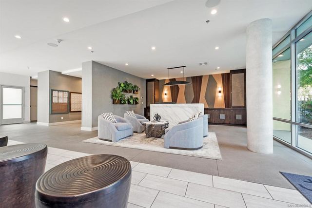 889 Date St. 116, San Diego, CA 92101