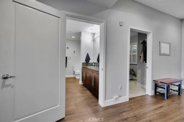 300 E 4th Street 214, Long Beach, CA 90802