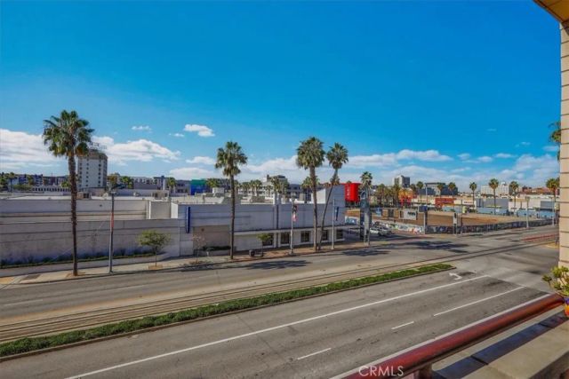 300 E 4th Street 214, Long Beach, CA 90802