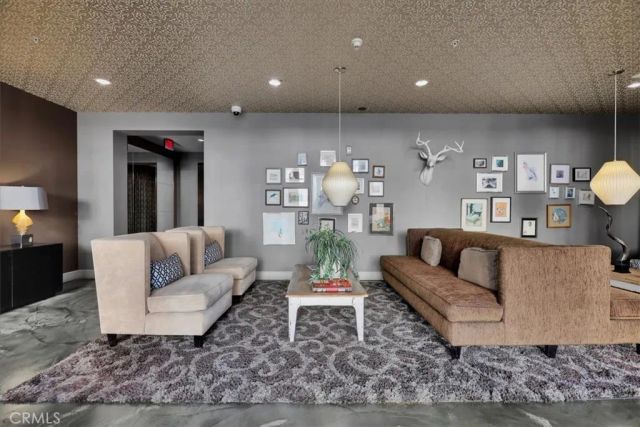 300 E 4th Street 214, Long Beach, CA 90802