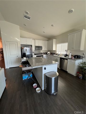 13110 Sierra Blanca Way, Victorville, CA 92394