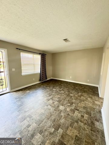 4 Highland Park Court, Newnan, GA 30263