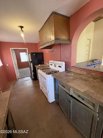 1311 E Spring Street, Tucson, AZ 85719