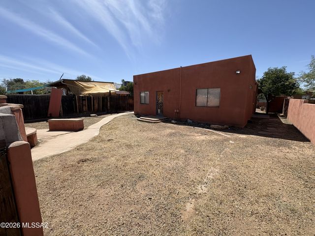 1311 E Spring Street, Tucson, AZ 85719