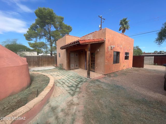1311 E Spring Street, Tucson, AZ 85719