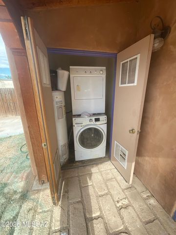 1311 E Spring Street, Tucson, AZ 85719