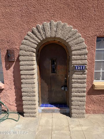 1311 E Spring Street, Tucson, AZ 85719
