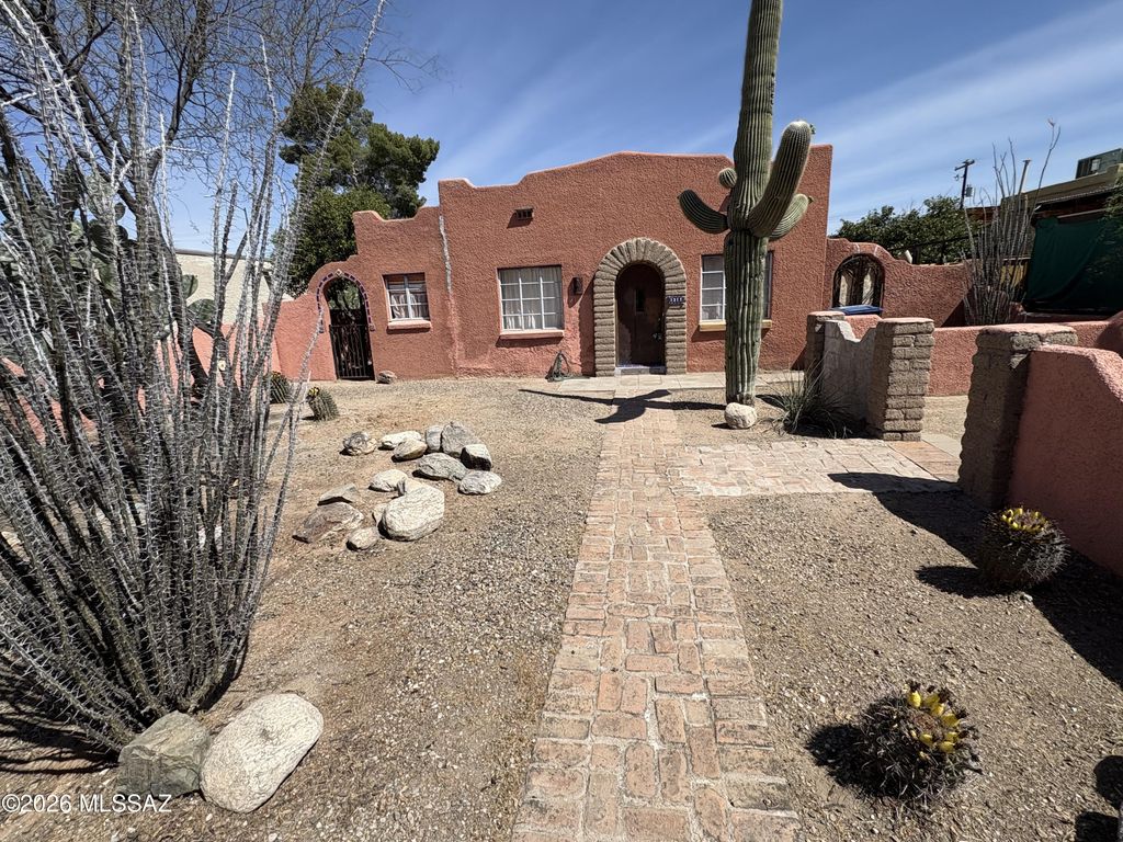1311 E Spring Street, Tucson, AZ 85719
