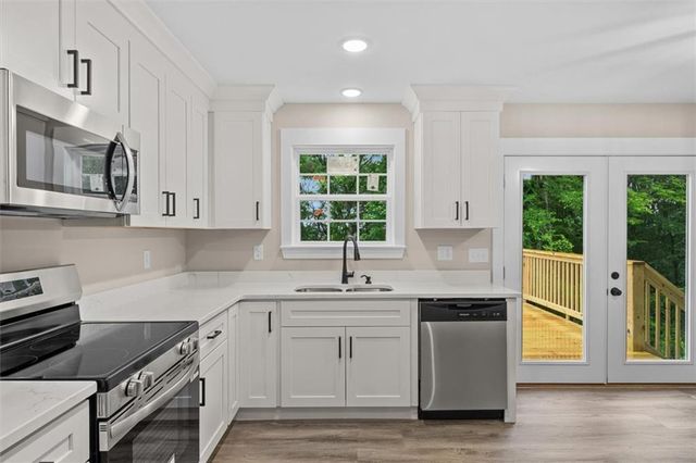 123 Azalea Street SW, Calhoun, GA 30701