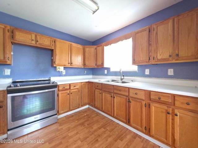10095 Peachtree Drive, Bay Saint Louis, MS 39520