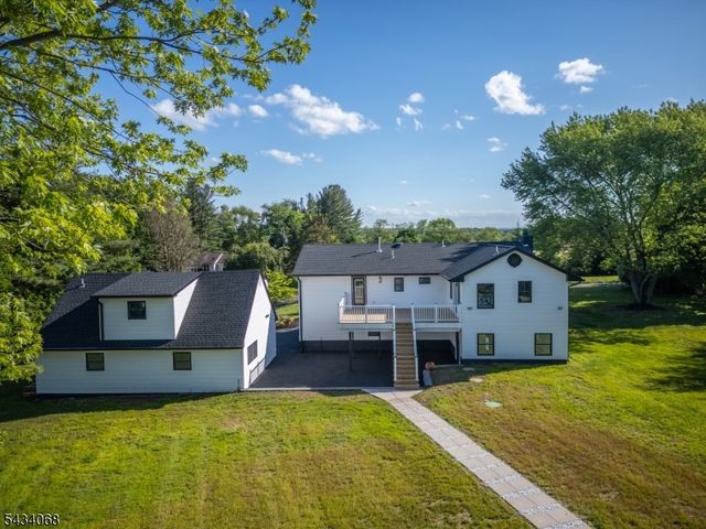 121 Fairview Dr, Branchburg Twp., NJ 08853