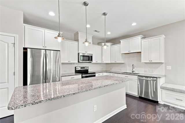605 Gardenbrook Trail, Belmont, NC 28012