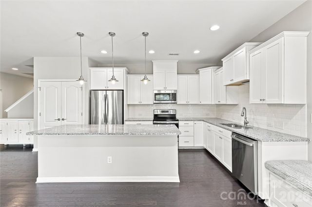 605 Gardenbrook Trail, Belmont, NC 28012