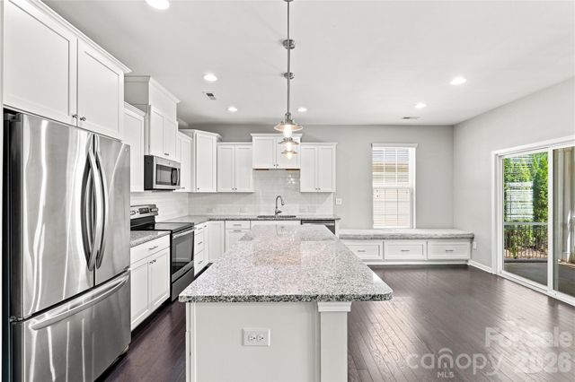 605 Gardenbrook Trail, Belmont, NC 28012