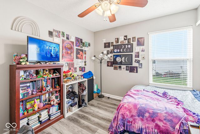 5853 Gadsen Drive, Plainfield, IN 46168