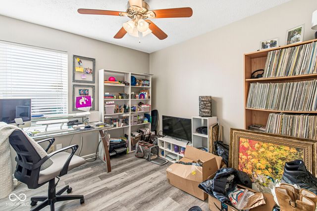 5853 Gadsen Drive, Plainfield, IN 46168