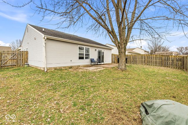 5853 Gadsen Drive, Plainfield, IN 46168