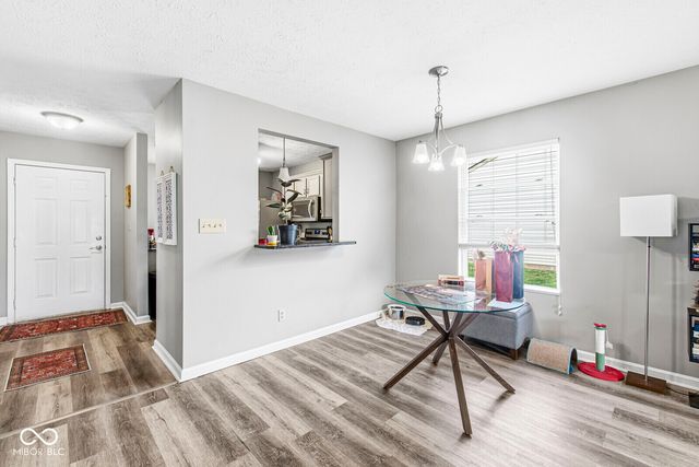 5853 Gadsen Drive, Plainfield, IN 46168