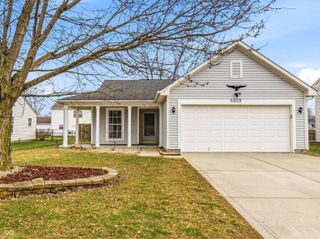 5853 Gadsen Drive, Plainfield, IN 46168