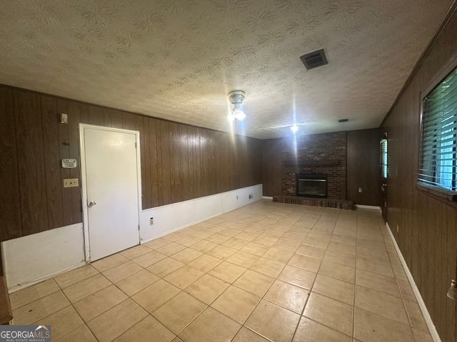 6859 Mystic Lane, Morrow, GA 30260