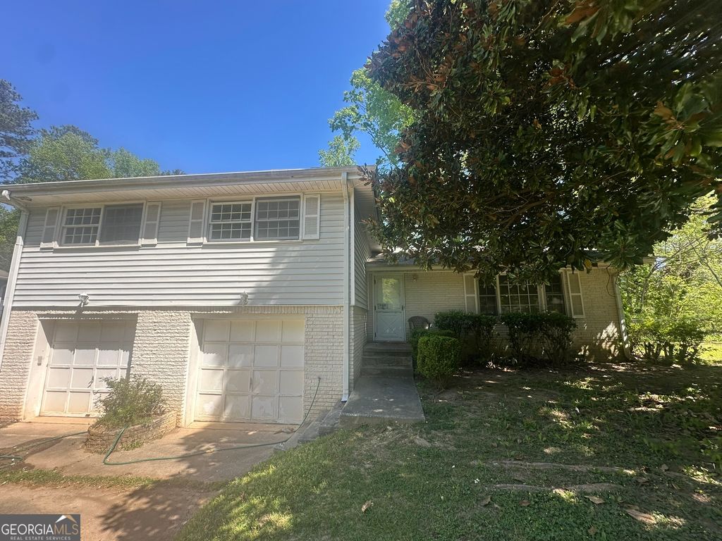 6859 Mystic Lane, Morrow, GA 30260