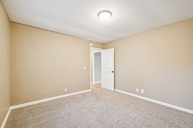 236 Tobacco Rd, Clarksville, TN 37042